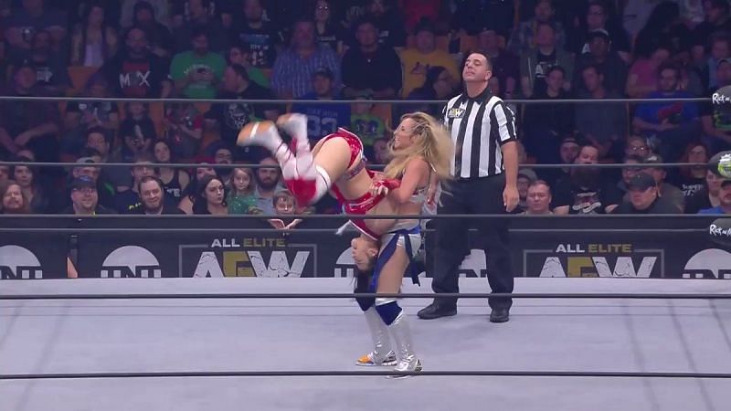 Hikaru Shida came out on top in Shanna's AEW debut